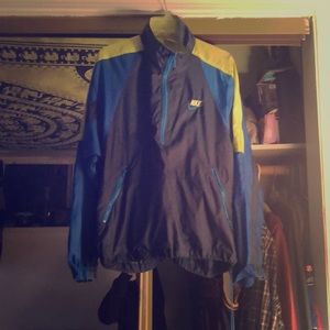 Men’s vintage nike windbreaker